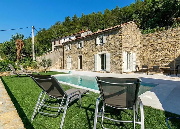 Casa Libera *